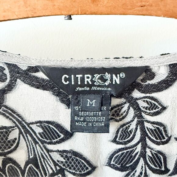 Citron Square Neck Silk Blouse M‎ - Picture 2 of 4